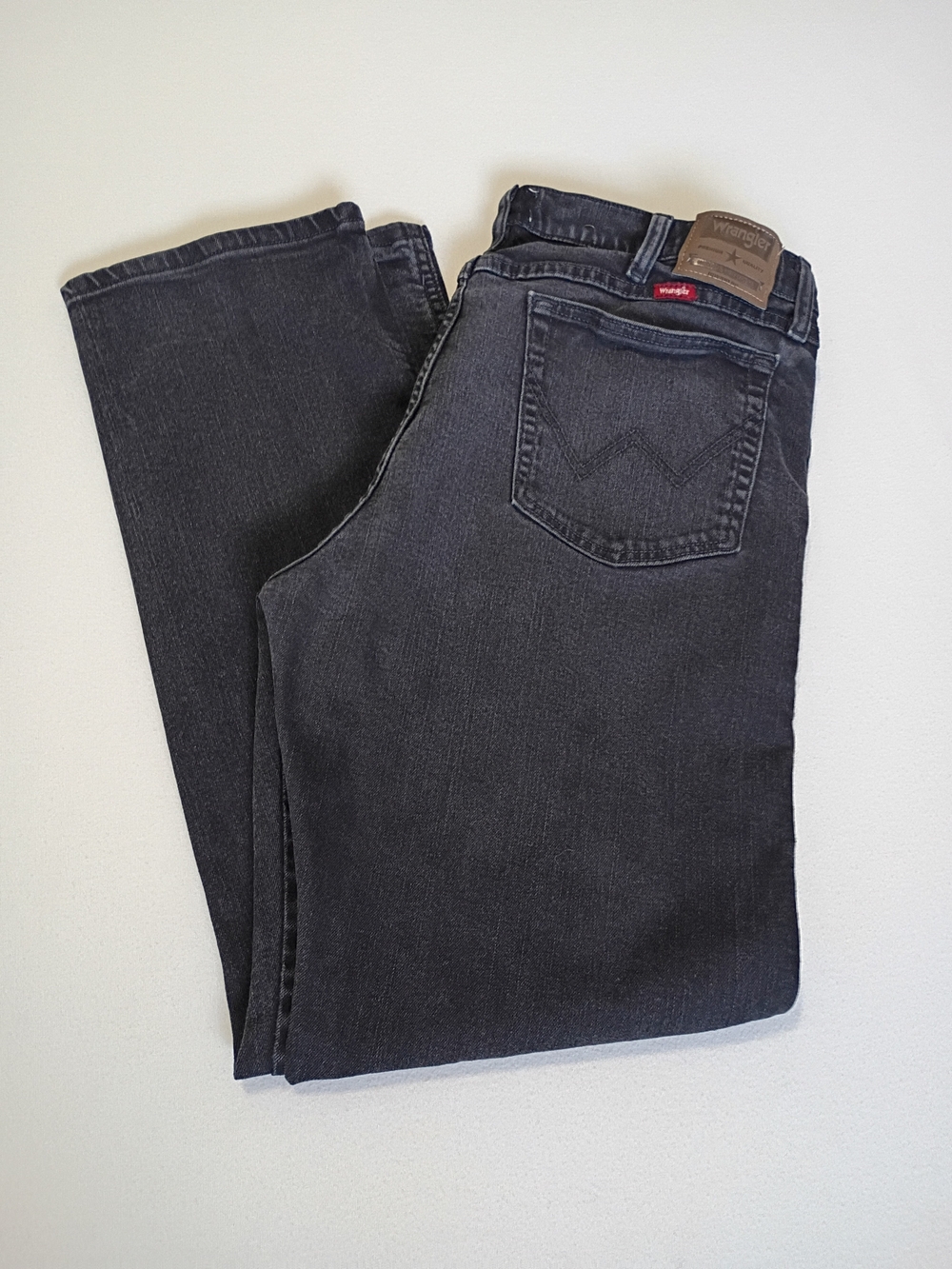 Wrangler Men's 36X32 Regular Fit Straight Leg Jeans Charcoal Faded Black